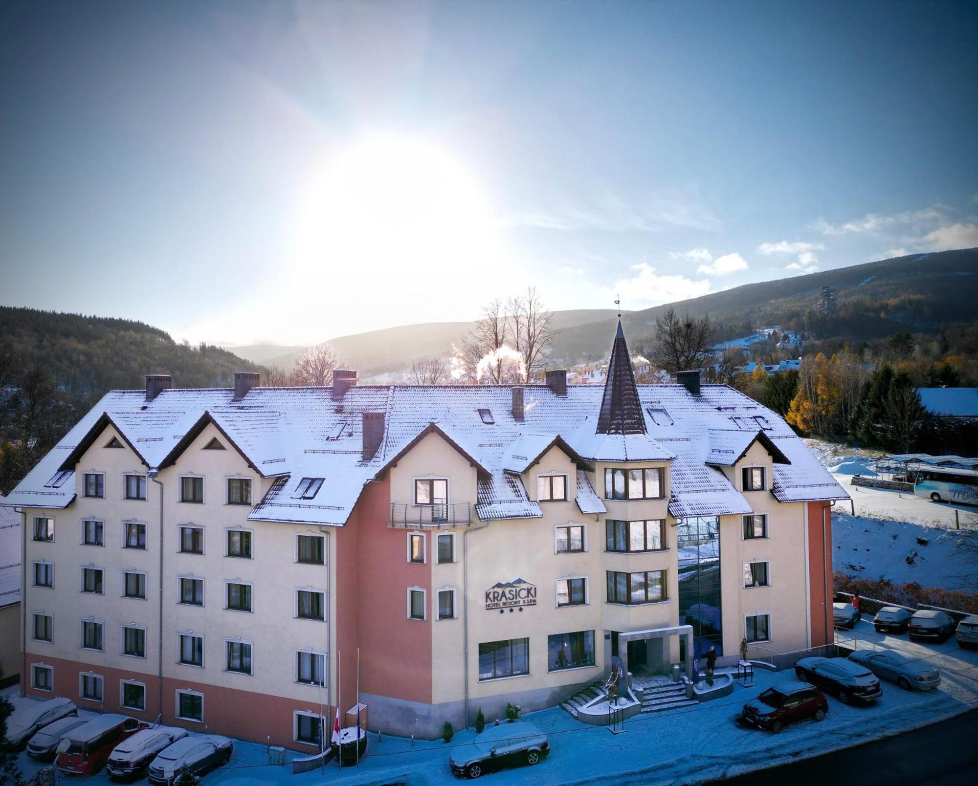 Krasicki Hotel Resort & Spa Swieradow-Zdroj Exterior photo